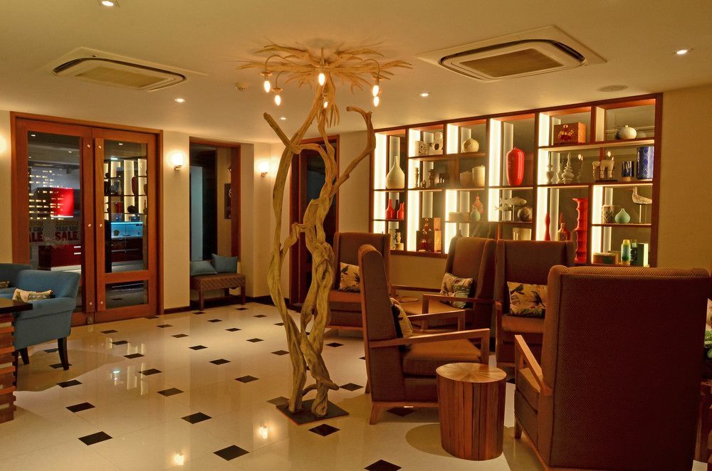 The Somerset Hotel Male Exterior foto